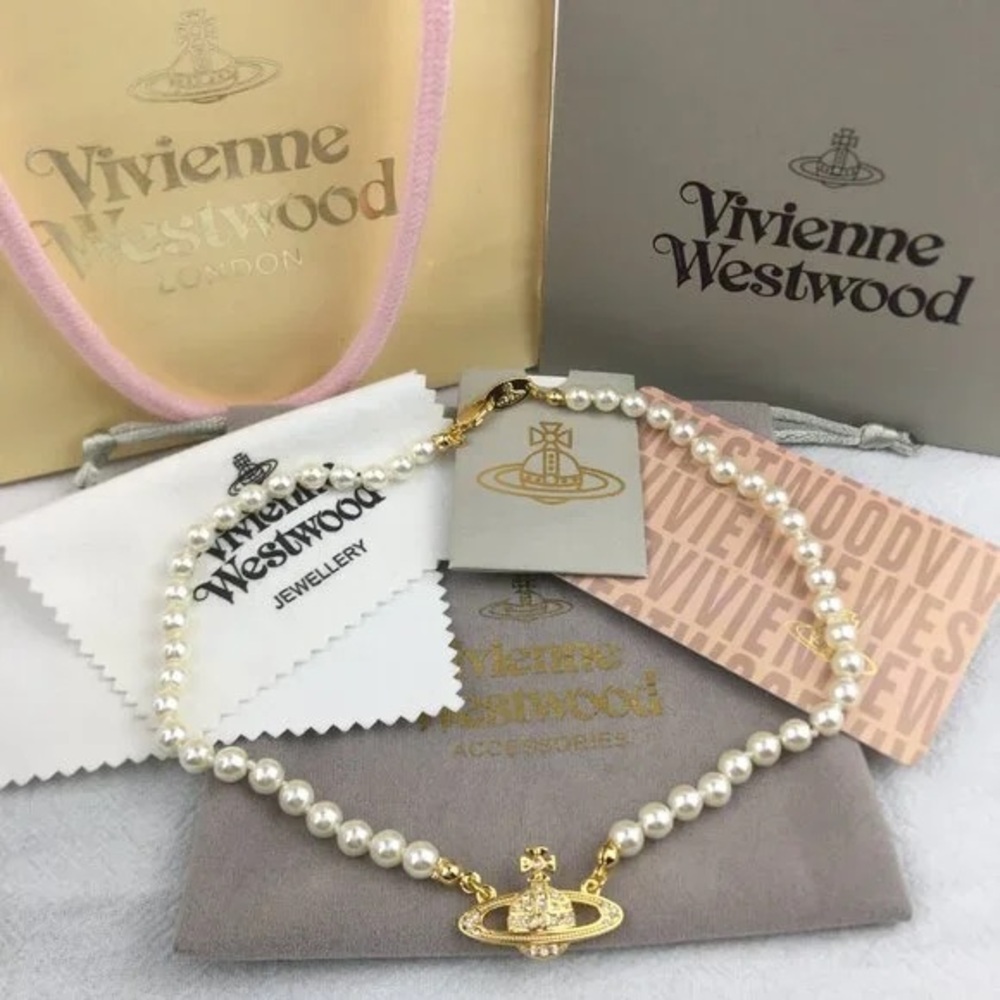 BRAND NEW Vivienne westwood gold Orb Pearl Choker Necklace